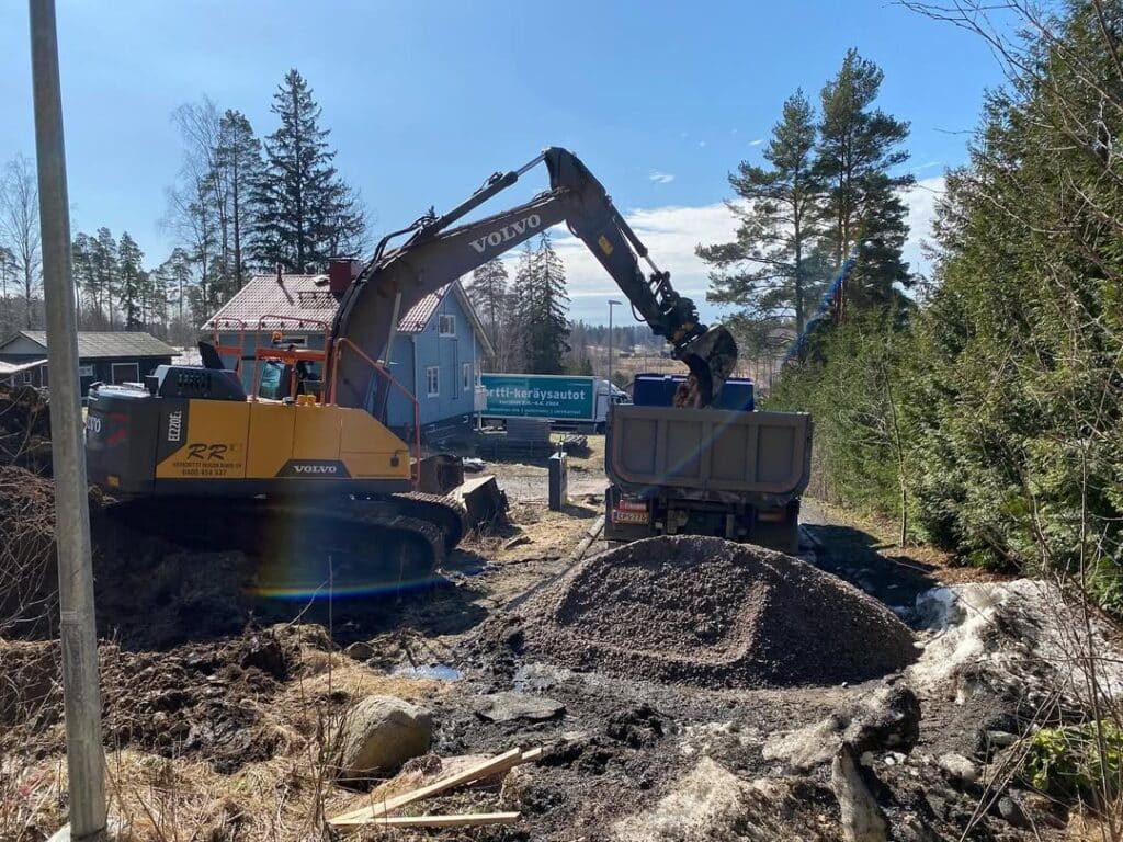 Maanrakennus Kirkkonummi - Saneerauskohteet Kirkkonummi - Remontti Ruuskanen Oy