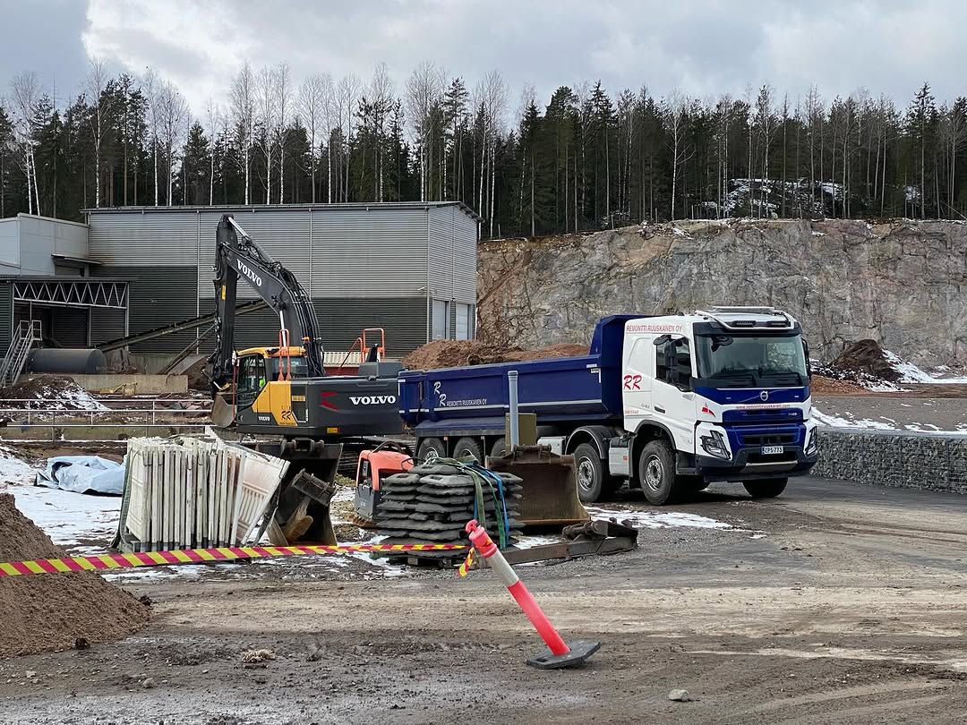 Maanrakennus Uusimaa & Maanrakennustyöt Uusimaa - Remontti Ruuskanen Oy