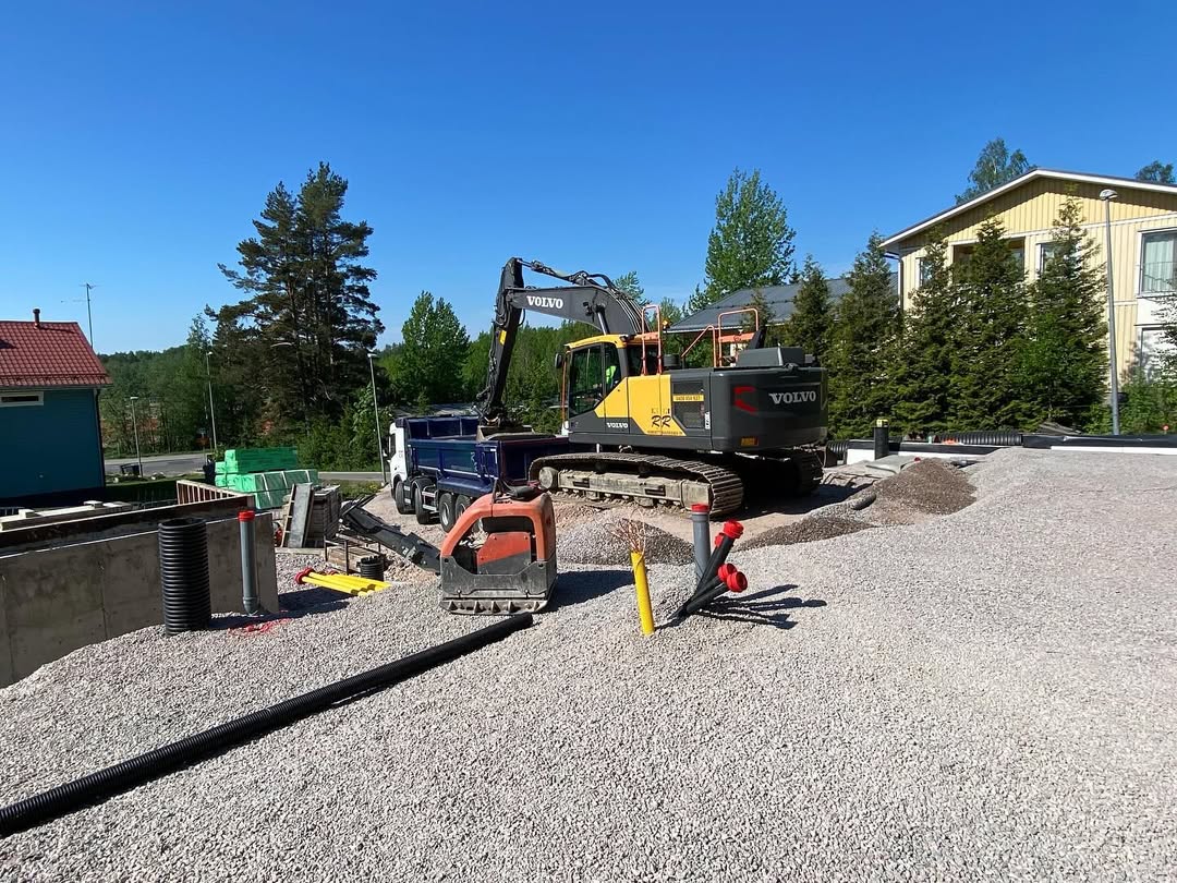 Maanrakennus Uusimaa & Maanrakennustyöt Uusimaa - Remontti Ruuskanen Oy