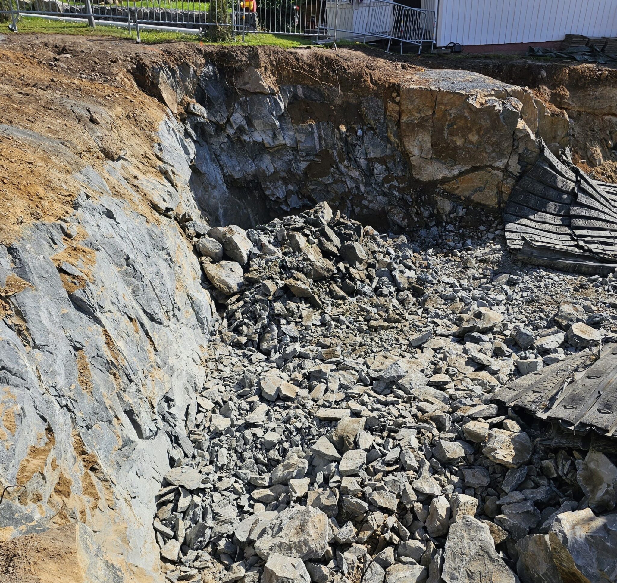 Kalliokiilaus & Louhinta Hyvinkää - Remontti Ruuskanen Oy