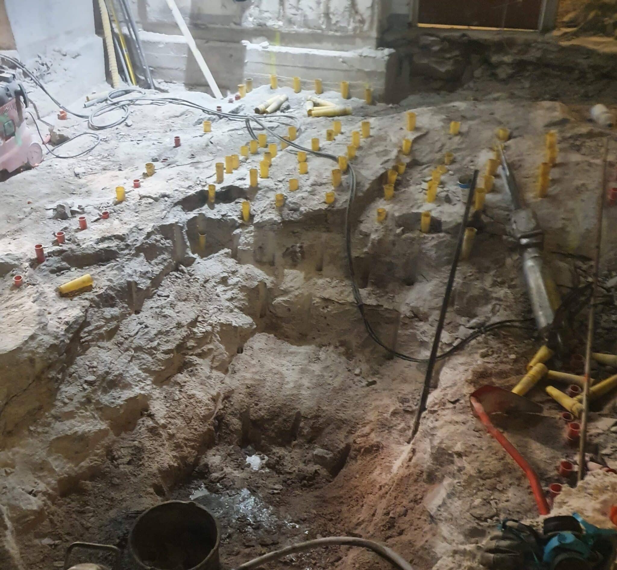 Kalliokiilaus & Louhinta Siuntio - Remontti Ruuskanen Oy