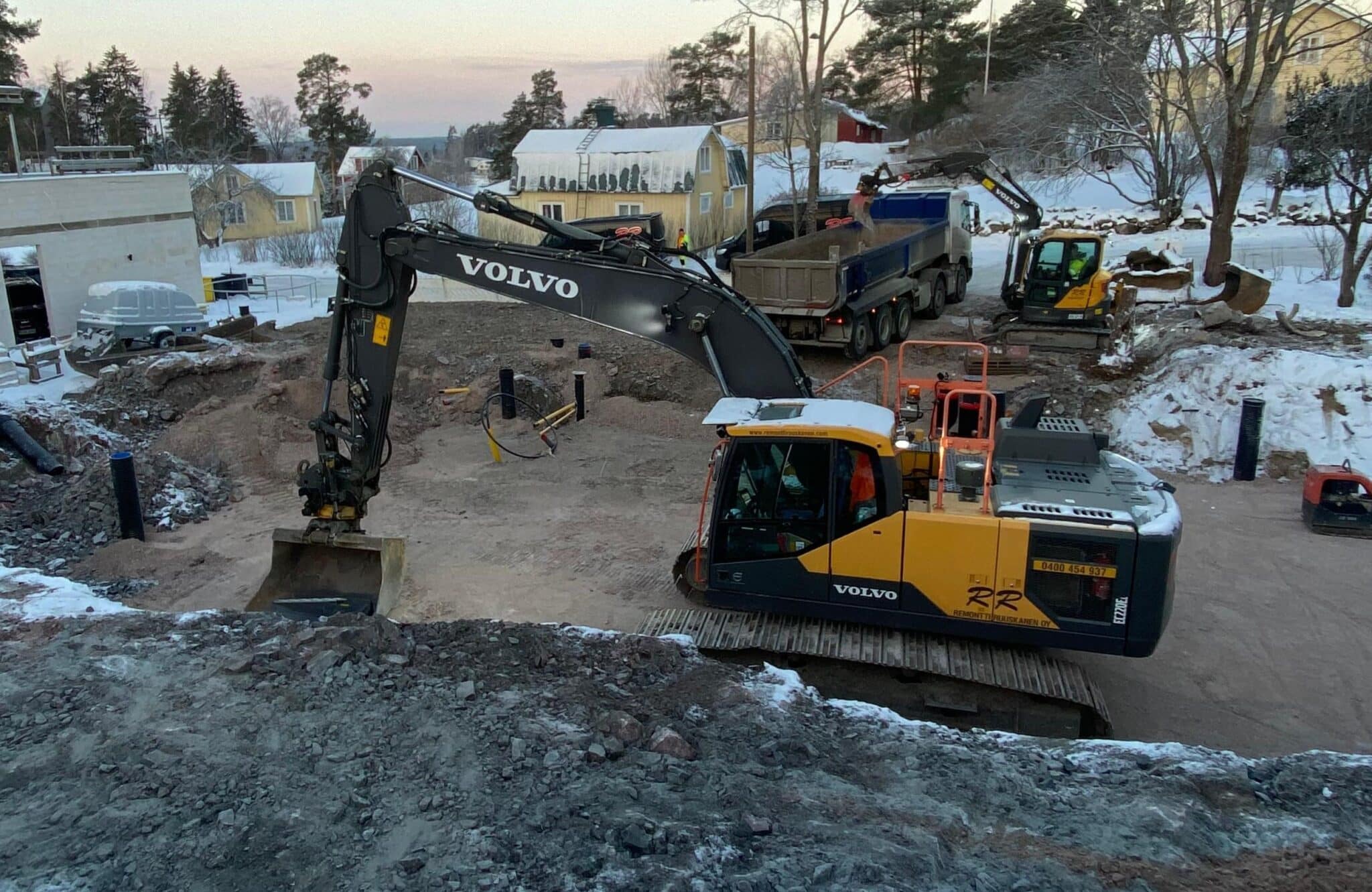 Maanrakennus Espoo & Maanrakennustyöt Espoo - Remontti Ruuskanen Oy